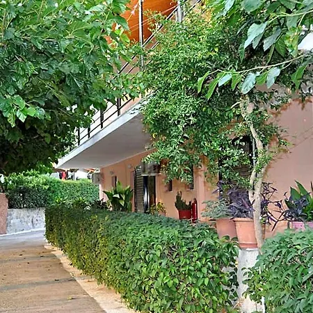 Olympion Village Otel 3*